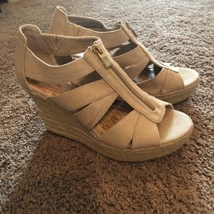 Tan Wedges